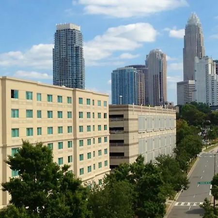 Doubletree By Hilton Charlotte Uptown Hotel Ngoại thất bức ảnh