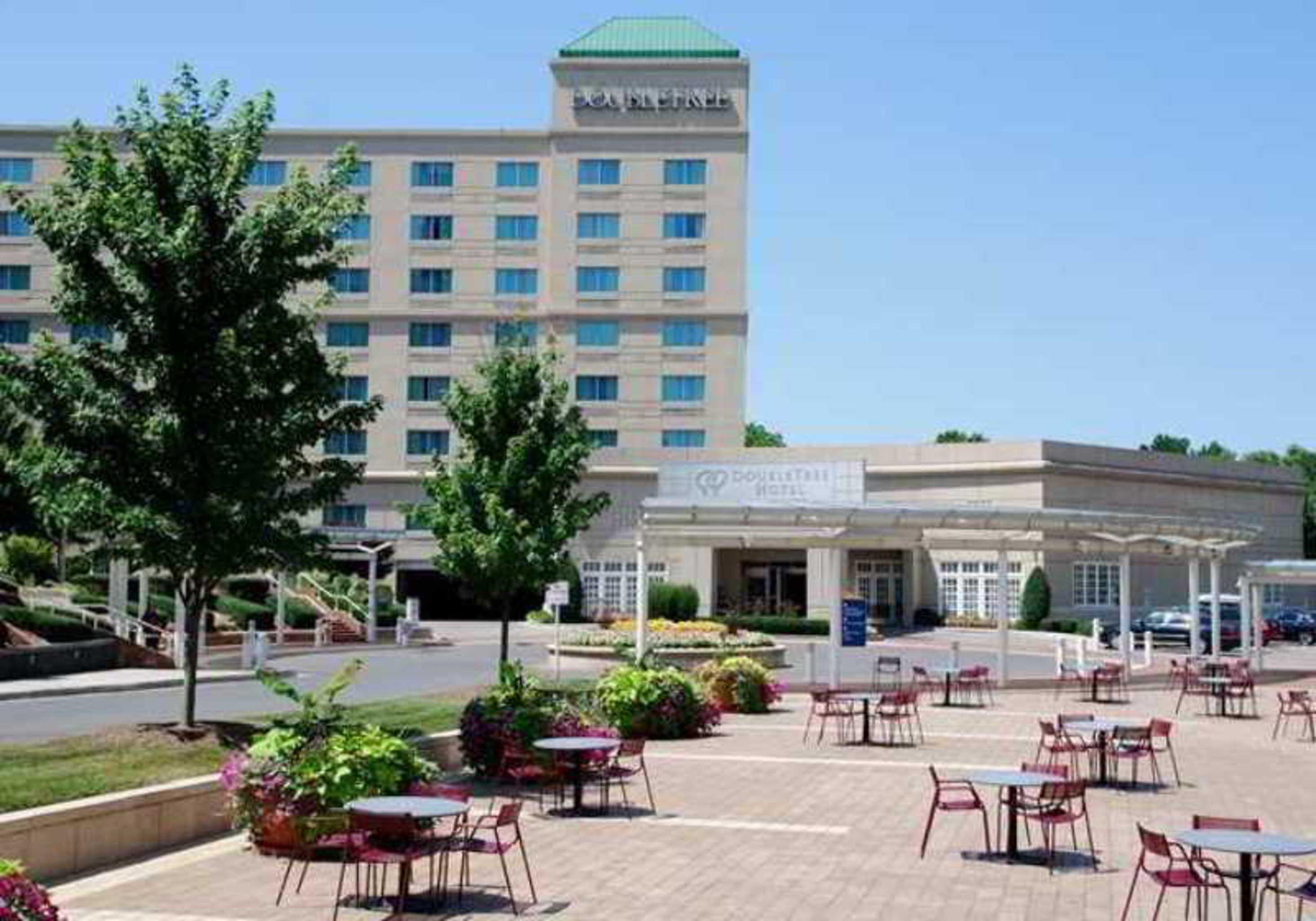 Doubletree By Hilton Charlotte Uptown Hotel Ngoại thất bức ảnh