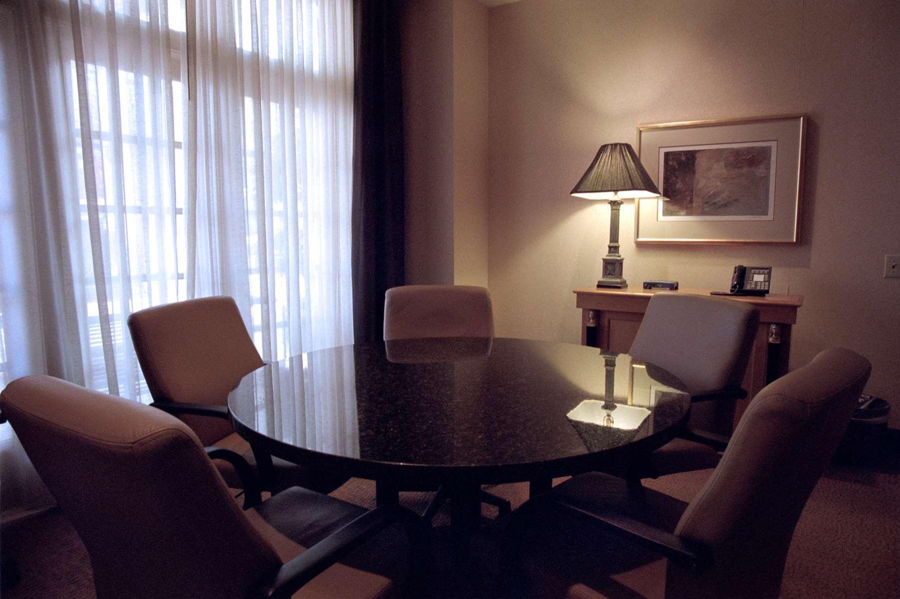 Doubletree By Hilton Charlotte Uptown Hotel Ngoại thất bức ảnh