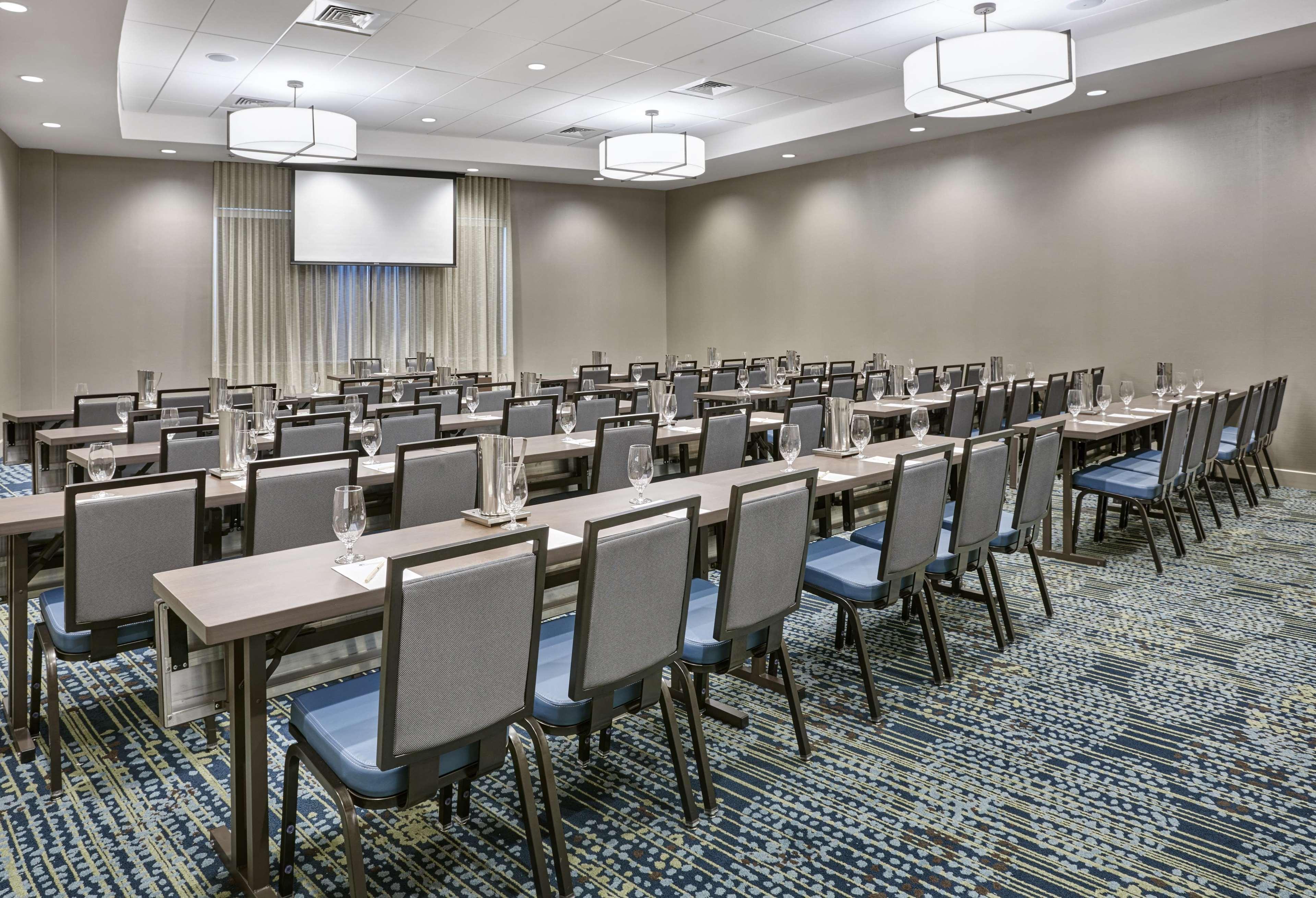 Doubletree By Hilton Charlotte Uptown Hotel Ngoại thất bức ảnh