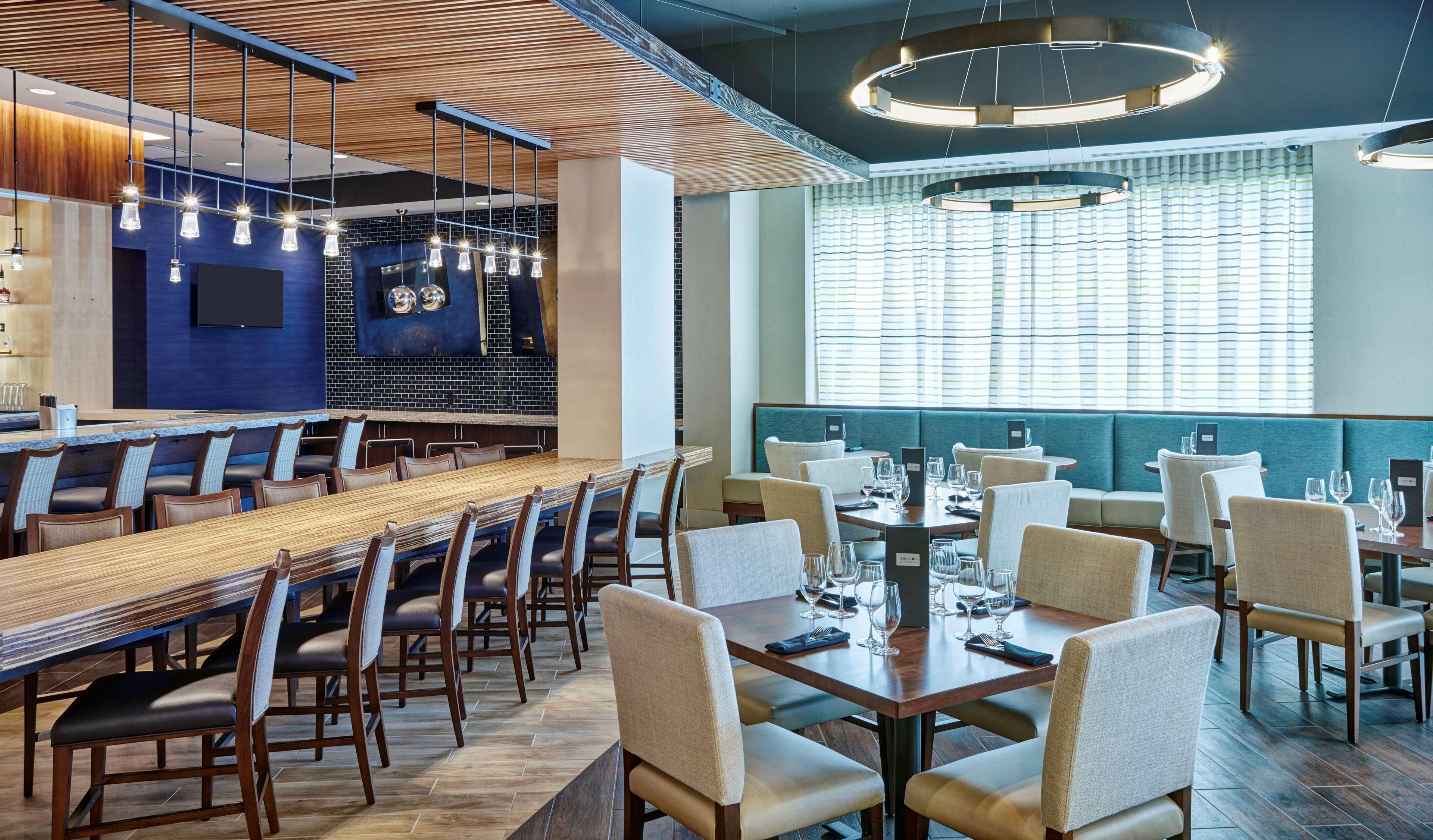 Doubletree By Hilton Charlotte Uptown Hotel Ngoại thất bức ảnh