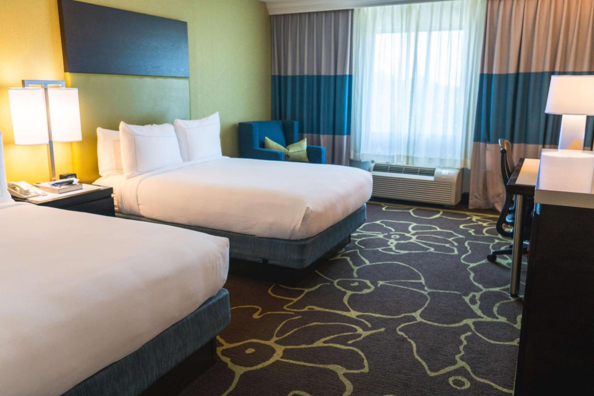 Doubletree By Hilton Charlotte Uptown Hotel Ngoại thất bức ảnh