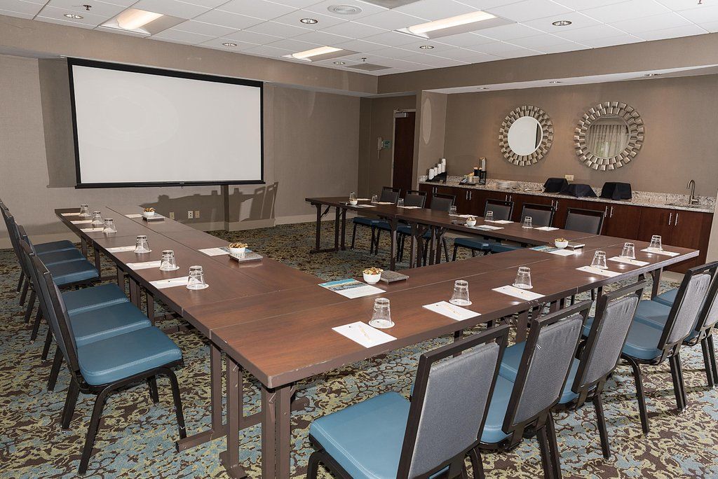 Doubletree By Hilton Charlotte Uptown Hotel Ngoại thất bức ảnh